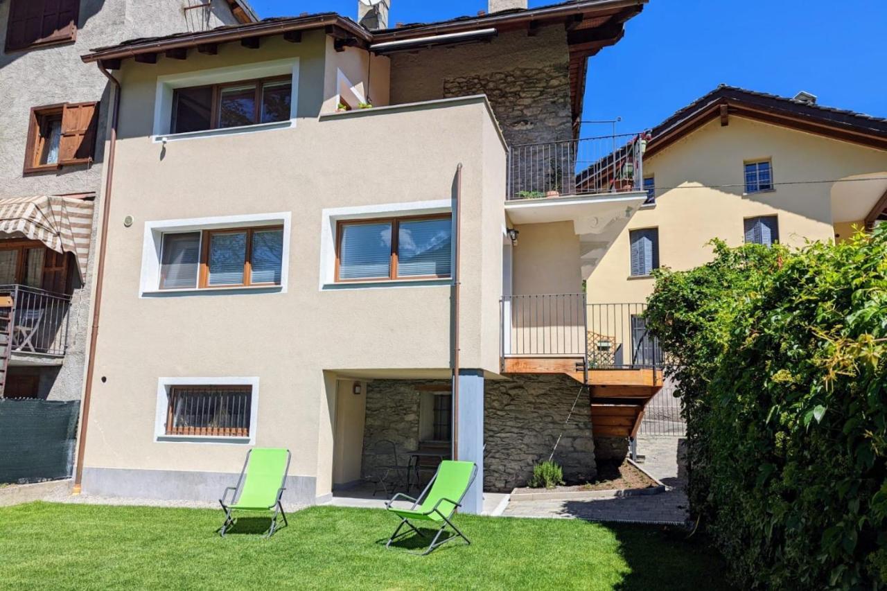 Studio Lalex28 Apartment Аоста Екстериор снимка